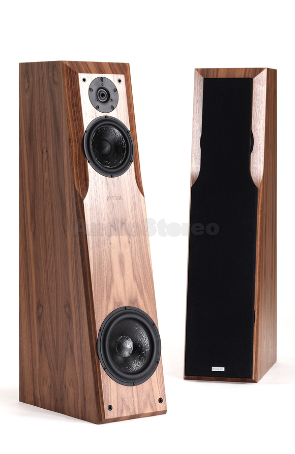 XAVIAN XN Virtuosa walnut finish 11